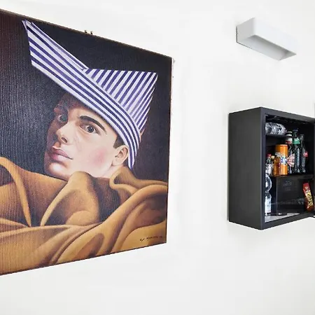 Boutique Piazza Carita 4*