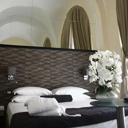 Boutique Piazza Carita Hotel Neapol