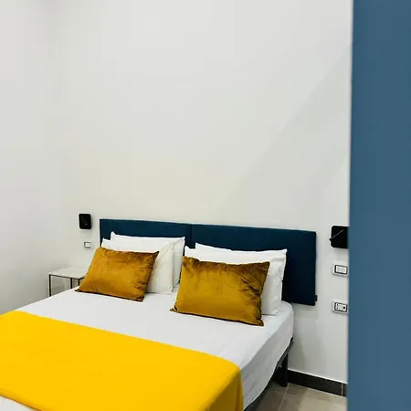 Boutique Piazza Carita Hotel Neapol