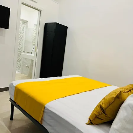 Boutique Piazza Carita Hotel