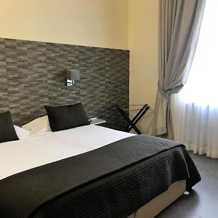 Boutique Piazza Carita Hotel 4*